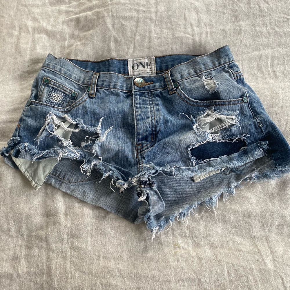 Cut Off Jean Shorts- Daisy Dukes
